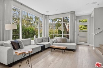 12682 Millennium Dr in Los Angeles, CA - Building Photo - Building Photo