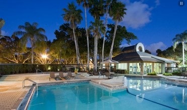 Legacy at Coconut Creek in Coconut Creek, FL - Foto de edificio - Building Photo