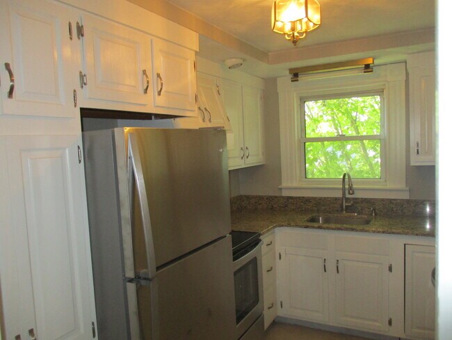 313 Walnut St, Unit #2