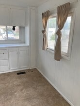 1317 E Elgin St in Caldwell, ID - Building Photo - Building Photo