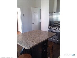 347 Sherman Ave in New Haven, CT - Building Photo - Building Photo