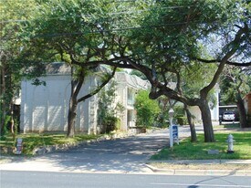 2516 Enfield Rd in Austin, TX - Building Photo