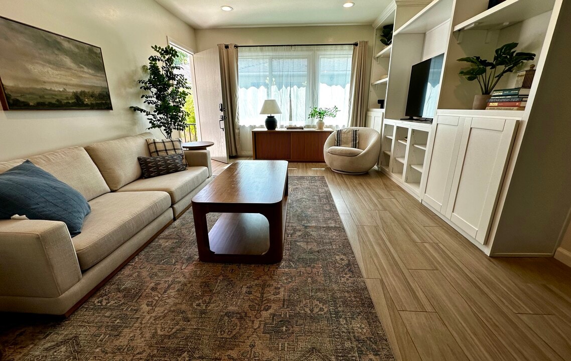 3443 Sherbourne Dr, Unit 3443 in Culver City, CA - Building Photo