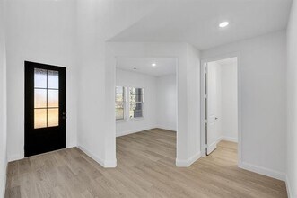 2408 Acadia Dr in Corinth, TX - Building Photo - Building Photo
