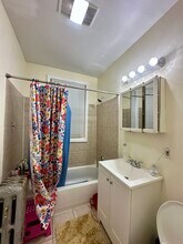 903 Beacon St, Unit 3 in Boston, MA - Building Photo - Building Photo