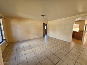 1206 SE 36th Terrace in Cape Coral, FL - Building Photo - Building Photo