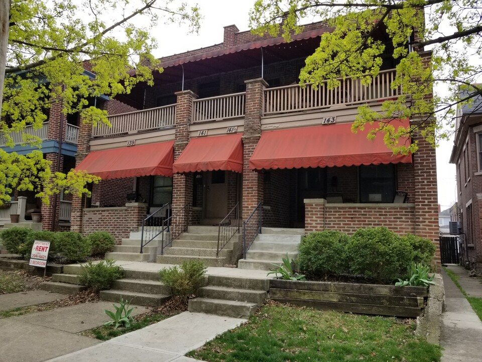 141 W 1st Ave, Unit 141 in Columbus, OH - Foto de edificio