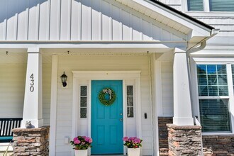 430 Spectrum Rd in Summerville, SC - Building Photo - Building Photo