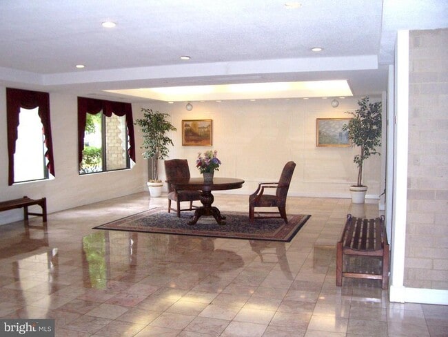 3100 S Manchester St in Falls Church, VA - Building Photo - Building Photo