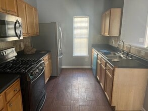 631 Kenridge Way in Suwanee, GA - Building Photo - Building Photo