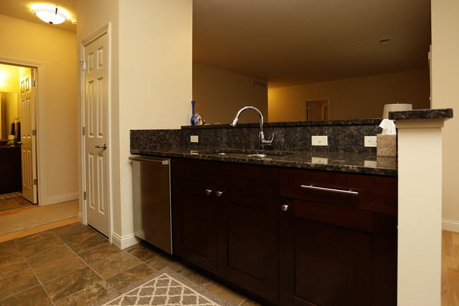 The Residences at Toscana Park in Granger, IN - Foto de edificio - Interior Photo