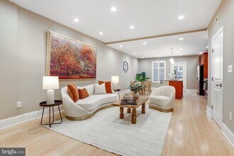 1716 M St NE in Washington, DC - Building Photo - Building Photo