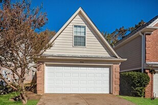 9204 Lazzini Cove in Cordova, TN - Building Photo