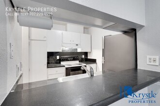 1459 N Camino Alto in Vallejo, CA - Building Photo - Building Photo