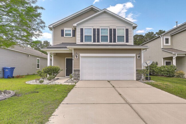4818 Hawkins Dr in Ladson, SC - Building Photo - Building Photo