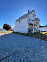 220 Main Rd-Unit -A in Tiverton, RI - Building Photo - Building Photo