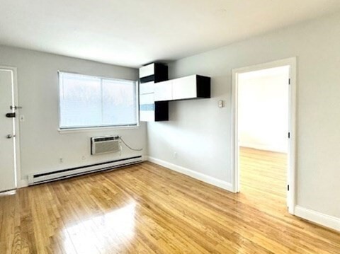 17 Arizona Terrace in Arlington, MA - Building Photo - Building Photo