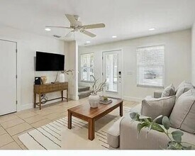 8631 Marlin Pl in Panama City Beach, FL - Building Photo - Building Photo