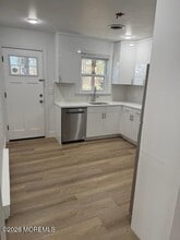 16A Ivy Ct in Manchester Township, NJ - Building Photo - Building Photo