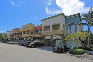 1014 Gateway Blvd in Boynton Beach, FL - Building Photo