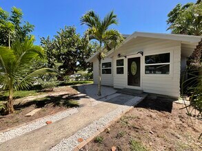 700 Tallapoosa St in West Palm Beach, FL - Building Photo - Building Photo