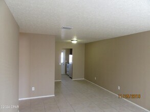 1104 W 19th Ct in Lynn Haven, FL - Building Photo - Building Photo