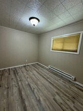 1345 Sargent Ave in Klamath Falls, OR - Building Photo - Building Photo