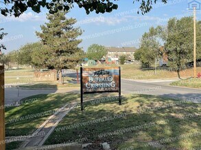 1912 SW D Ave in Lawton, OK - Foto de edificio - Building Photo