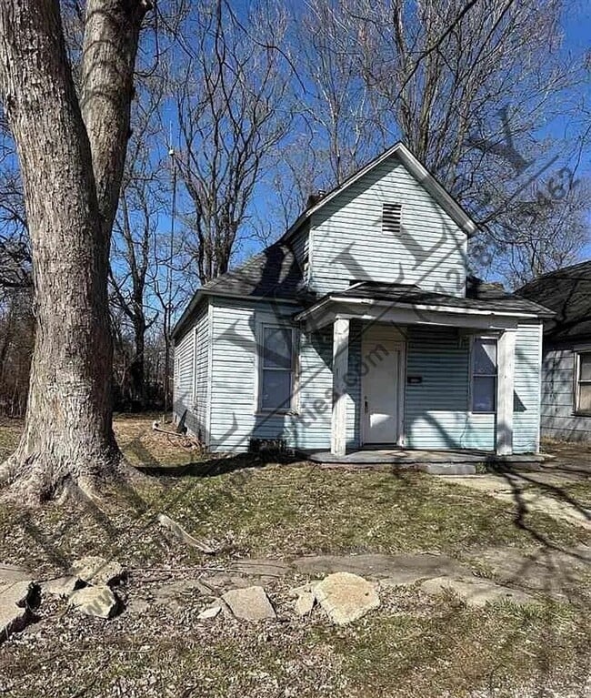 property at 1416 Beech St