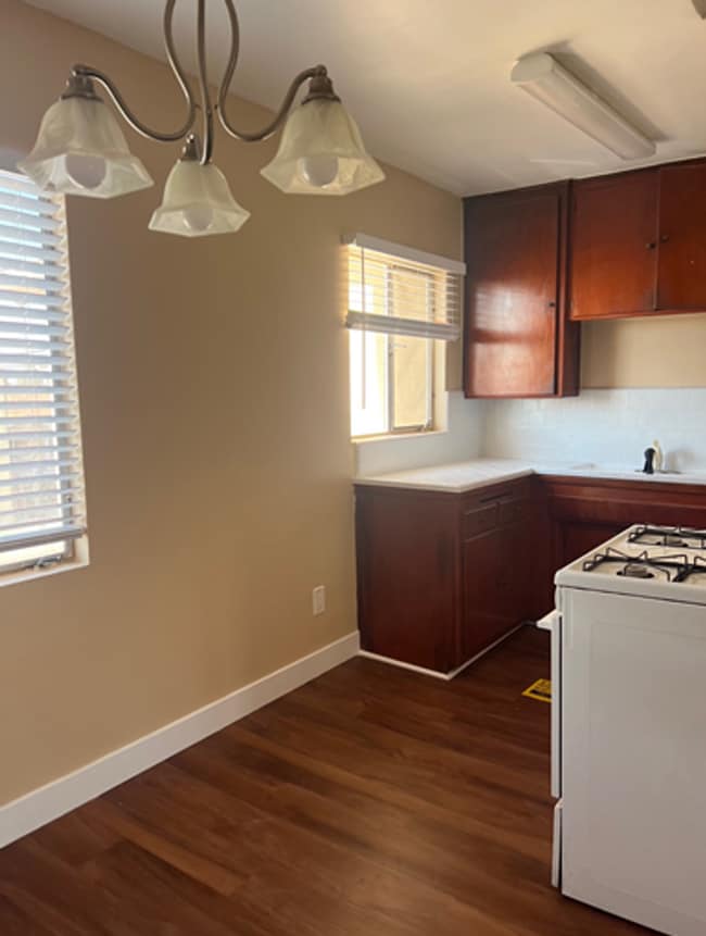 property at 5925 Crenshaw Blvd