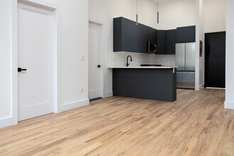 10 Commerce St-Unit -3R in Norwalk, CT - Building Photo - Building Photo