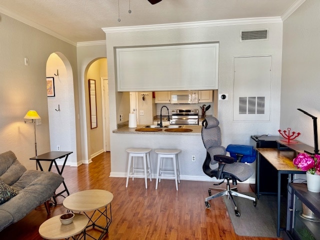 property at 860 N Orange Ave