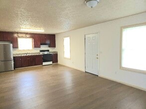 402 N 12th St in Griffin, GA - Building Photo - Building Photo