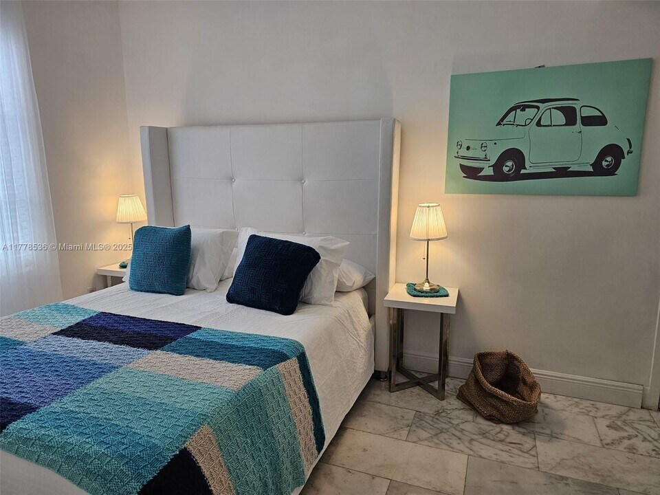 918 Jefferson Ave in Miami Beach, FL - Building Photo