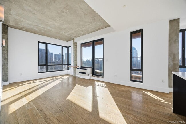 225 E 138th St in Bronx, NY - Building Photo - Building Photo