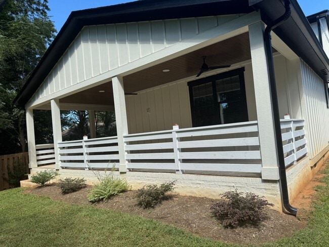 property at 2305 Sanders Ave
