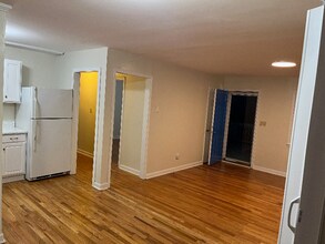 4217 Colebrook Rd in Charlotte, NC - Building Photo - Building Photo