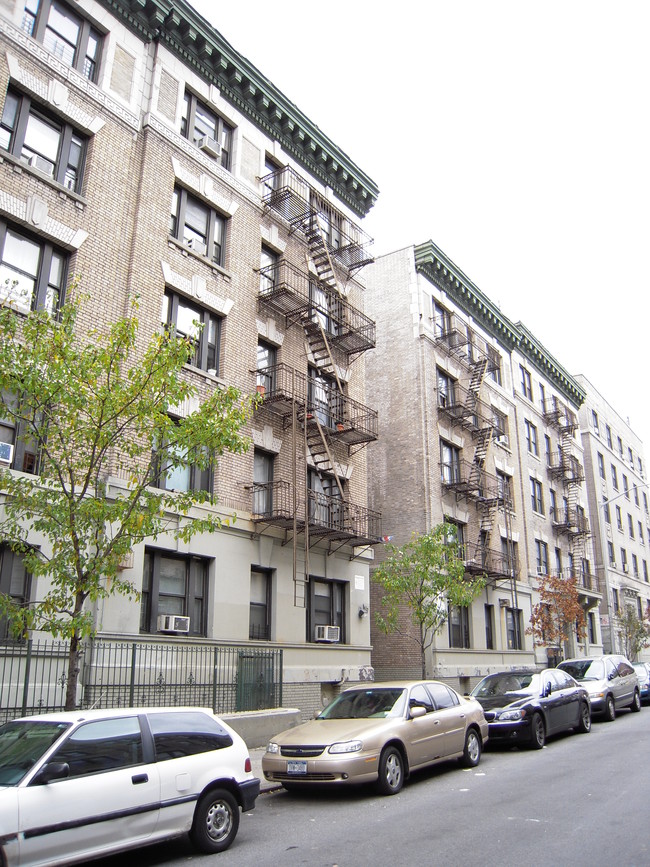 514 W 184th St in New York, NY - Building Photo - Building Photo