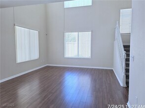6138 Arbor Valley Ave in Las Vegas, NV - Foto de edificio - Building Photo