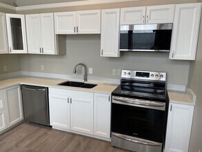 1620-20 W Huron St in Pontiac, MI - Building Photo - Building Photo