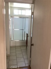 3010 Montrose Ave in Glendale, CA - Building Photo - Building Photo