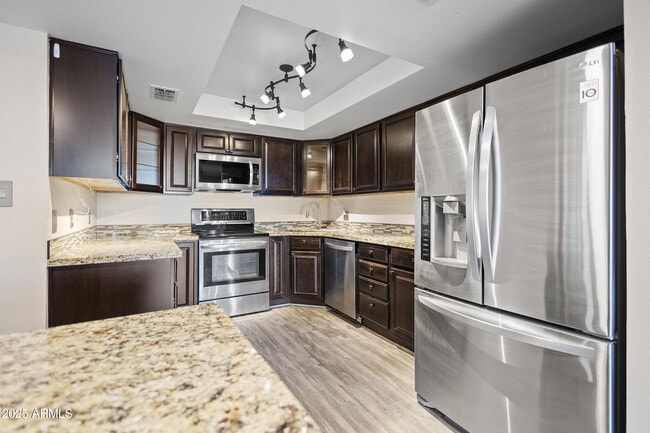 7920 E Camelback Rd in Scottsdale, AZ - Building Photo - Building Photo