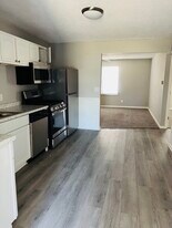 709 SW Ward Rd, Unit A in Lee's Summit, MO - Building Photo