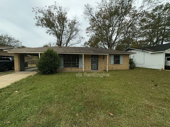 property at 6521 Lyndon B Johnson Dr