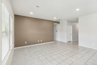 9701 Kensley Rose Dr in Killeen, TX - Building Photo - Building Photo