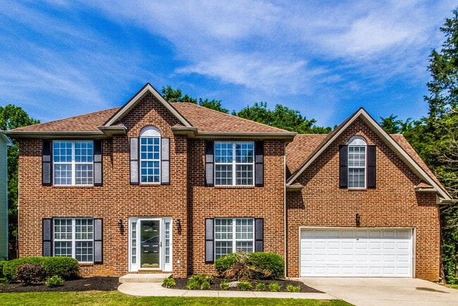 property at 1114 Poplar Hollow Dr