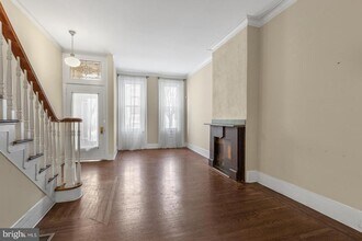 234 Morris St in Philadelphia, PA - Building Photo - Building Photo