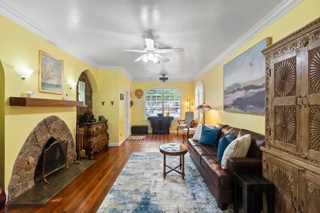 614 SE 5th Ct in Fort Lauderdale, FL - Building Photo - Building Photo