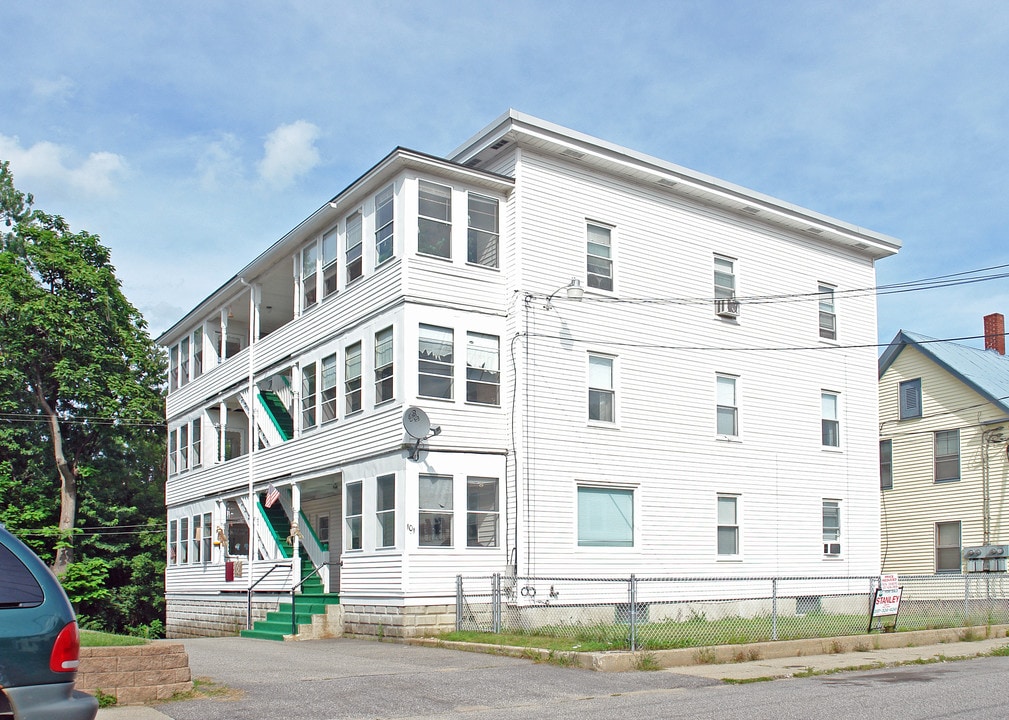 101 Brook St in Sanford, ME - Building Photo