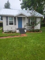 12 Floral St in Ocoee, FL - Building Photo